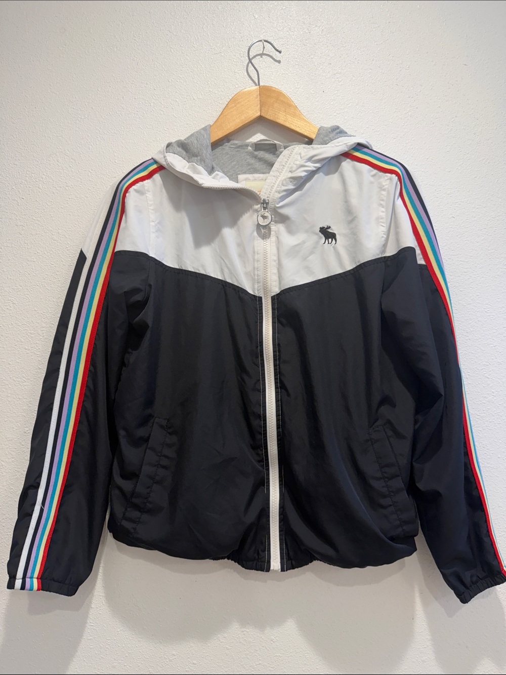 Abercrombie Kids Color-Stripe Hooded Windbreaker Jacket Black & White Size 13 14